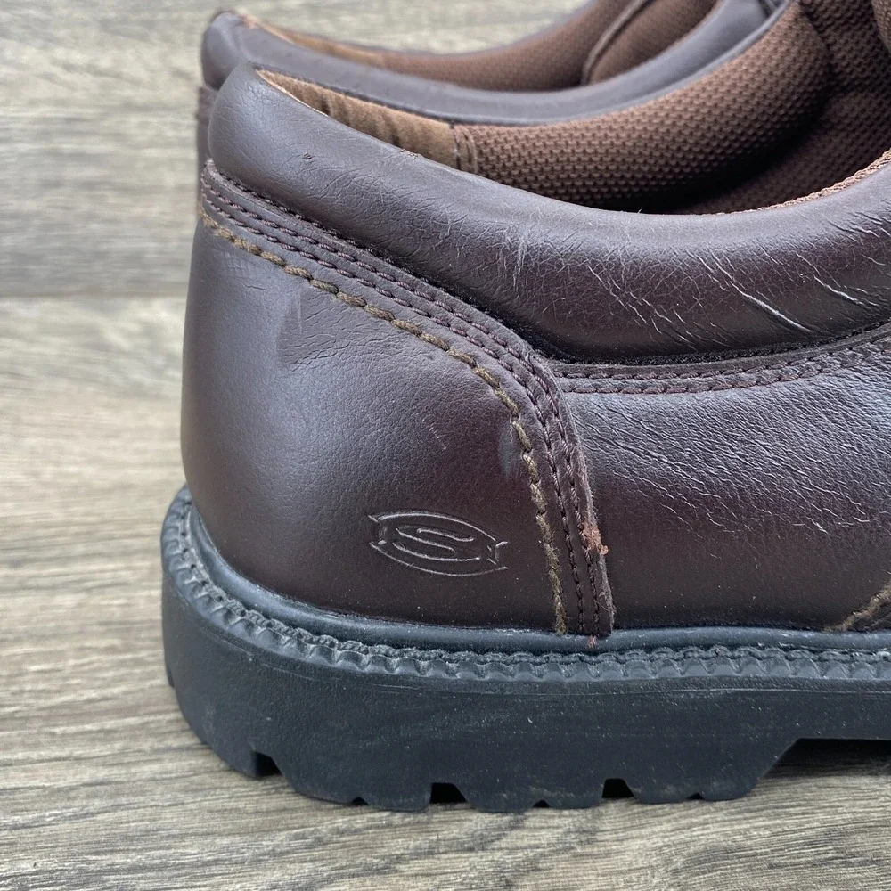 Skechers Relaxed Fit Work Shoes Mens 11 Brown Leather Slip Resistant 4096